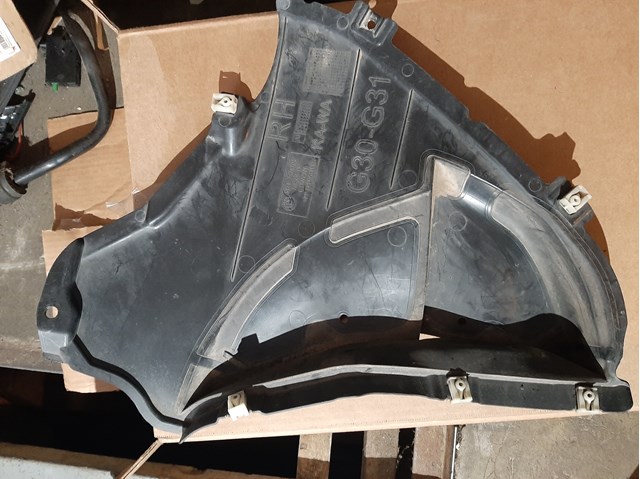 Купити 51717478704 BMW Захист бампера переднього, правий