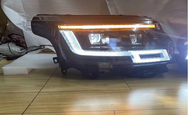 Фара ліва CK5213W030EC Land Rover