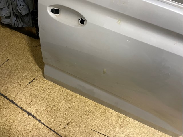 Пасажирські передні двері на Volkswagen Caddy IV SAB, SAJ