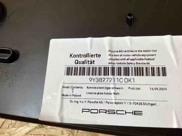 9Y3827211COK1 Porsche 