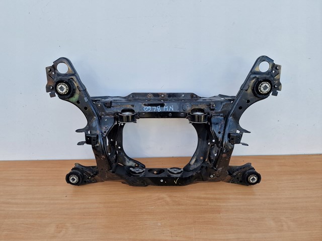 Купити 32268544 Volvo Балка задньої підвіски, підрамник