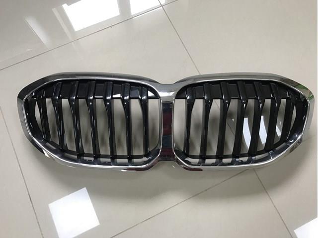 Решітка BMW 51137450957