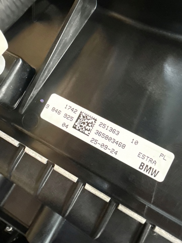  BMW 17119846882