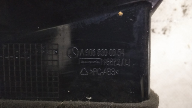 A9068300054 Mercedes Решітка повітроводу ліва