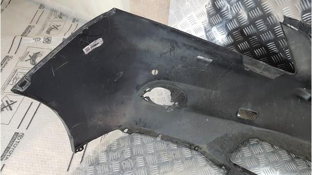Передній бампер 5211948950 Toyota