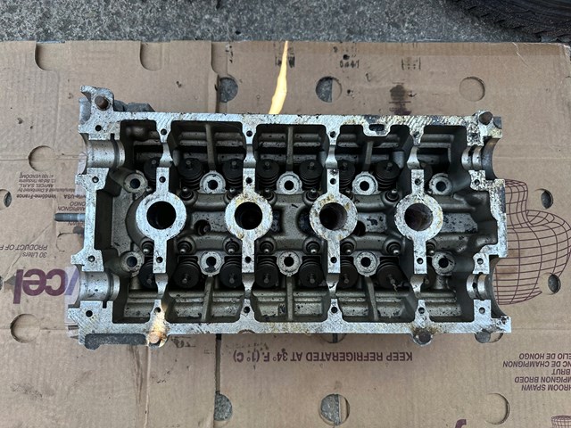 Купити 7700600552F Renault (RVI) Головка блоку