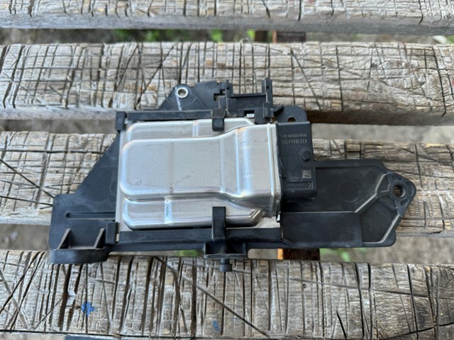 MJ9812A650VA Ford 