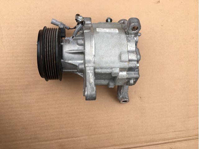 Компресор кондиціонера 4472803560 Subaru
