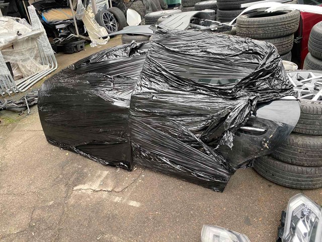 6700150140 Toyota Пасажирські передні двері