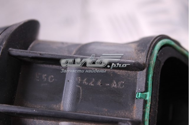 9E5C9424AC Ford 