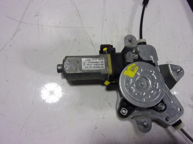  Ssang Yong 98820CZ010 ціна, від 9.75 USD