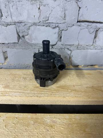 32257969 Volvo Насос (помпа) охолодження батареї