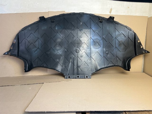 Захист днища, задній 113541000A Tesla