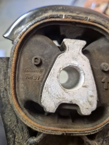  Mazda KN3L39040 ціна, від 38.01 USD