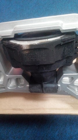  Ford CV6Z6038D