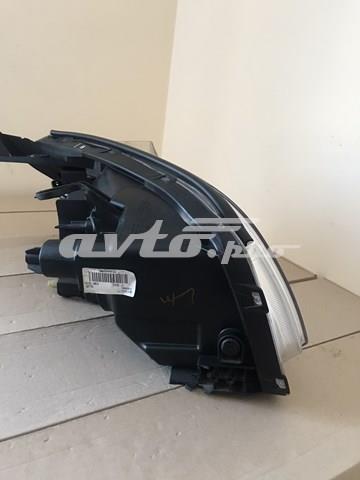 811500R010 Toyota Фари