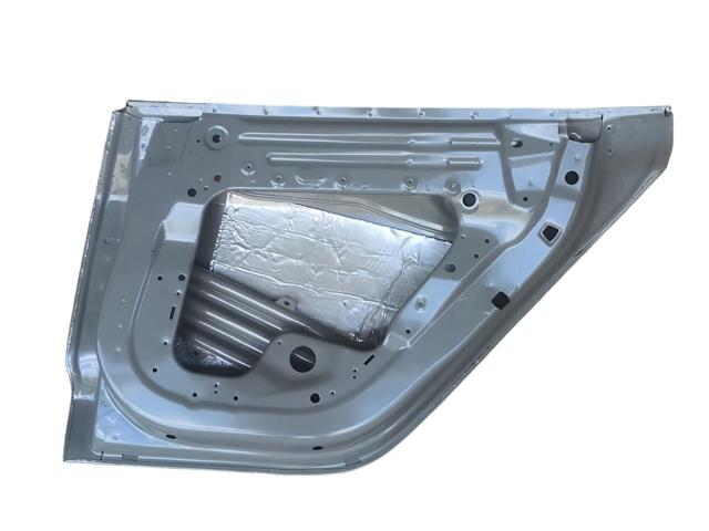 1081440E0C Tesla Двері пасажирські задні праві