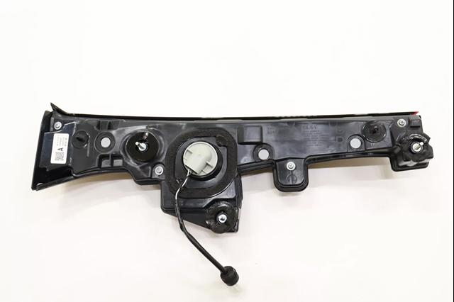 Стоп задній Mazda KMV6513F0A ціна, від 222.72 USD