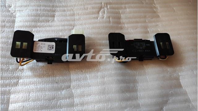  Hyundai/Kia 561823Z000 ціна, від 101.33 USD
