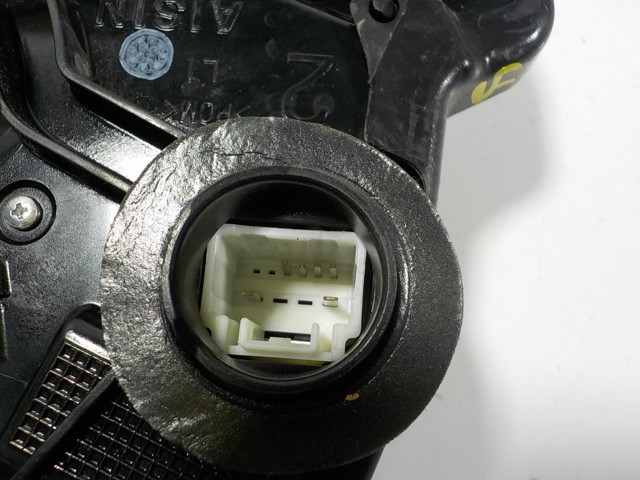  Замок передньої лівої двері Toyota RAV4 4