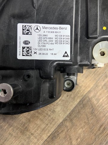 A1189066901 Mercedes 