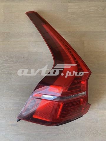 32228916 Volvo Задня ліва зовнішня фара