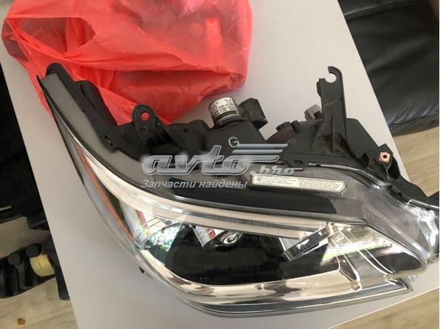 8114560G20 Toyota Фара правая