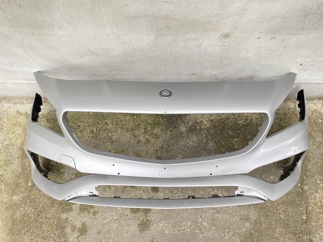 Передній бампер A1178856700 Mercedes