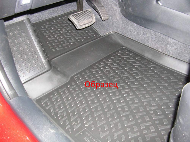 Килими салону на Toyota Avensis III T27