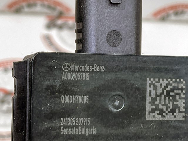 A0009057815 Mercedes 