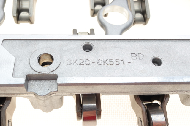 Купити BK2Q6K551BD Ford Блок коромисел/клапанних важелів (постіль)
