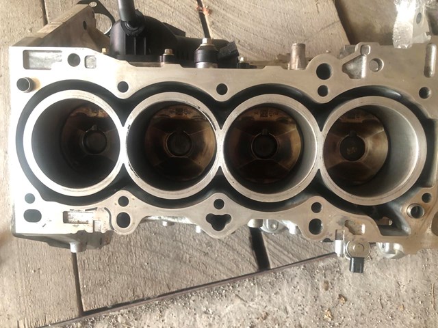 PYZC02300C Mazda Мотор в зборі