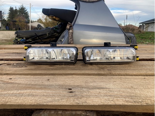 Фара протитуманна, ліва CK5215201AB Land Rover