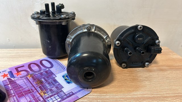 Паливний фільтр 164003079R Renault (RVI)