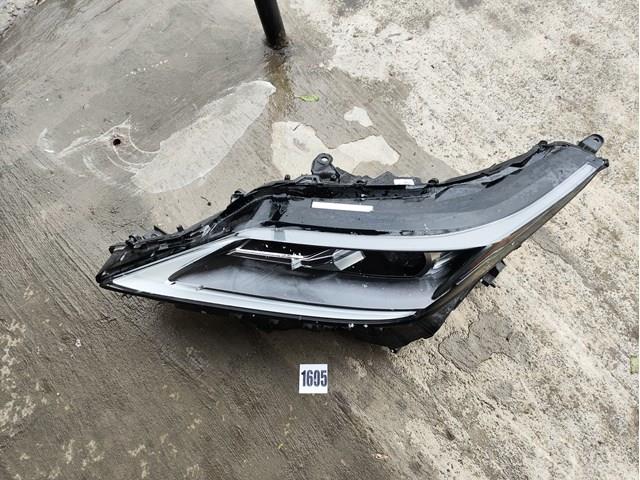 Купити 811500E570 Toyota Основна фара в зборі ліва