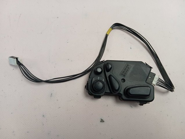  Mercedes A2098202510 ціна, від 41.81 USD