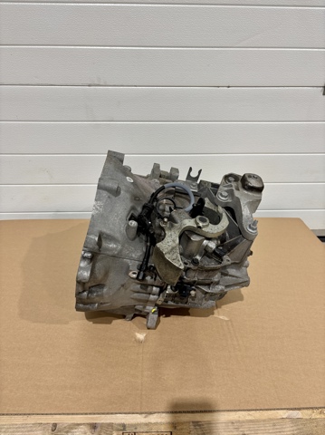 FV4R7002CCA Ford МКПП