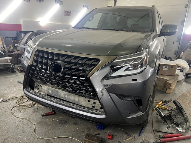 Облицювання радіатора Toyota 5310160G30 ціна, від 207.18 USD