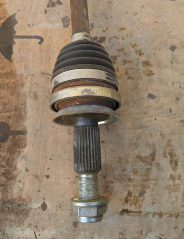 Купити LX674K138AAB Ford Піввісь задня, права