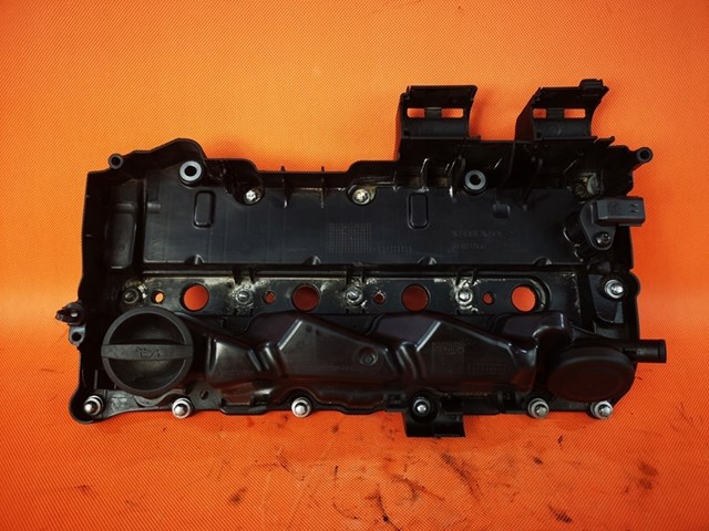 Купити 31461860 Volvo Клапанна кришка