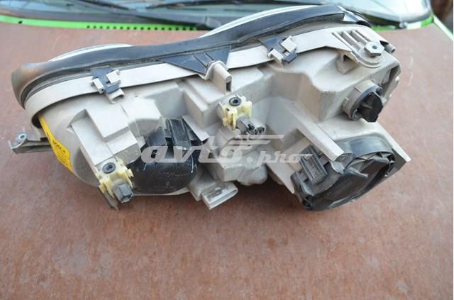 A2158200261 Mercedes Фара правая