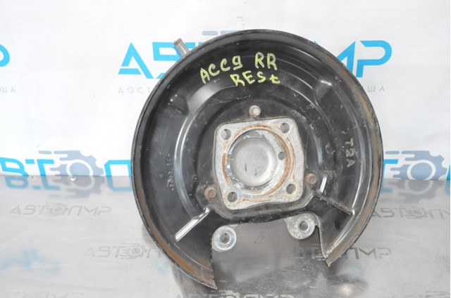 Цапфа - поворотний кулак задній, правий Honda 52210T3VA00 ціна, від 62.08 USD