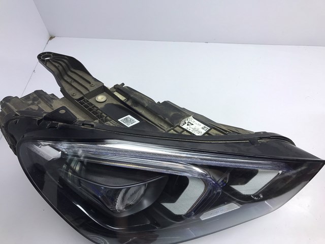  Mercedes A1679065806 ціна, від 1013.26 USD