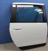 Двері пасажирські задні праві на Dacia Lodgy  JS