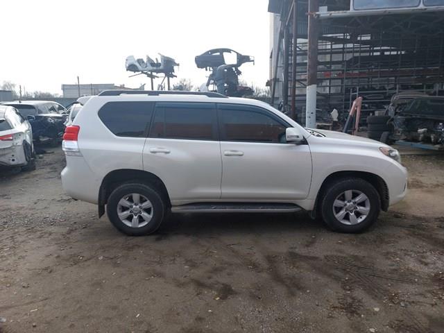 6810160600 Toyota Скло пасажирських дверей