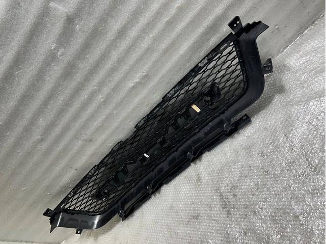 Решітка переднього бампера, нижня Land Rover LR099208 ціна, від 173.52 USD