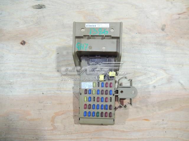 82201FG000 Subaru 