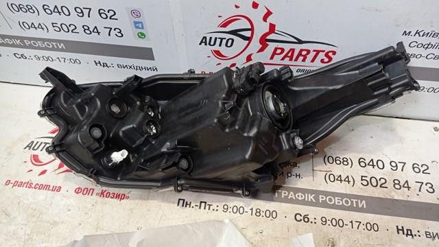 Фара права 81130K0060 Toyota