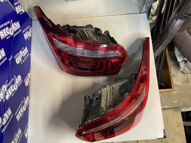 Ліхтар задній лівий Peugeot/Citroen 9817303780 ціна, від 111.65 USD