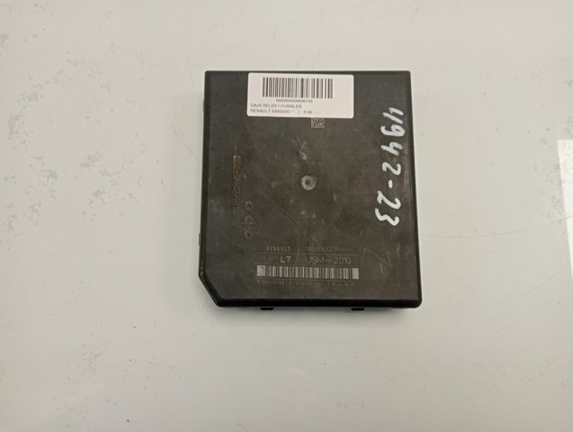  Renault (RVI) 284B68727R ціна, від 165.75 USD